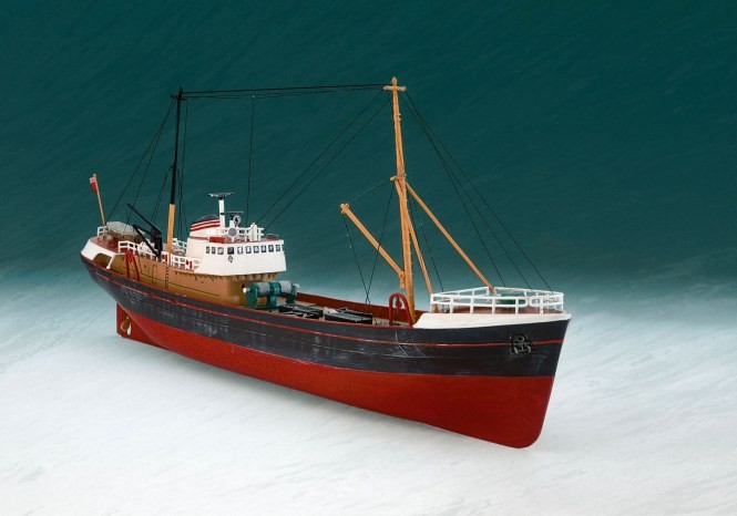 Revell 1/142 Northsea Fishing Trawler afbeelding