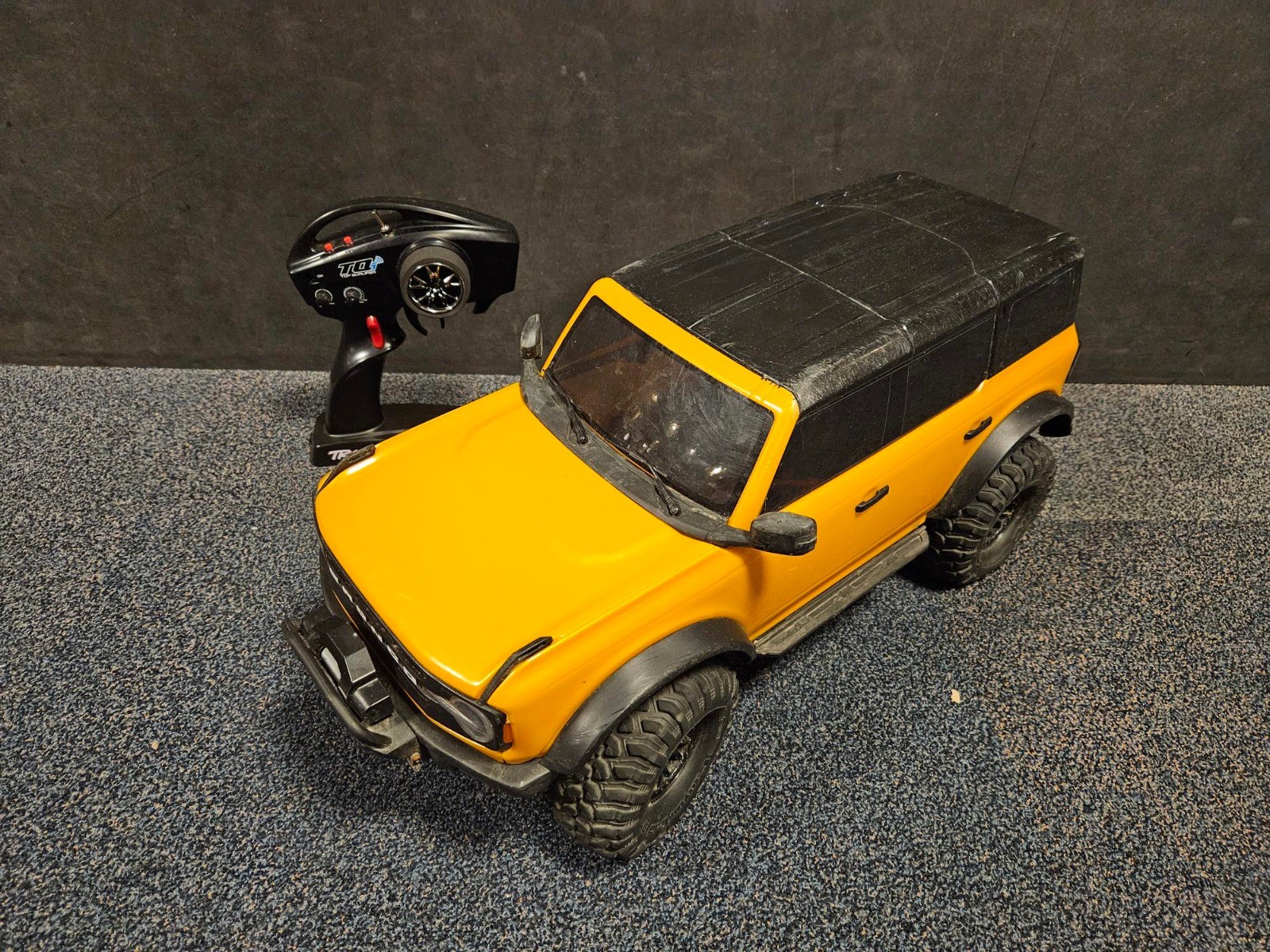 Tweedehands Traxxas TRX-4 Ford Bronco 2021 - Geel afbeelding