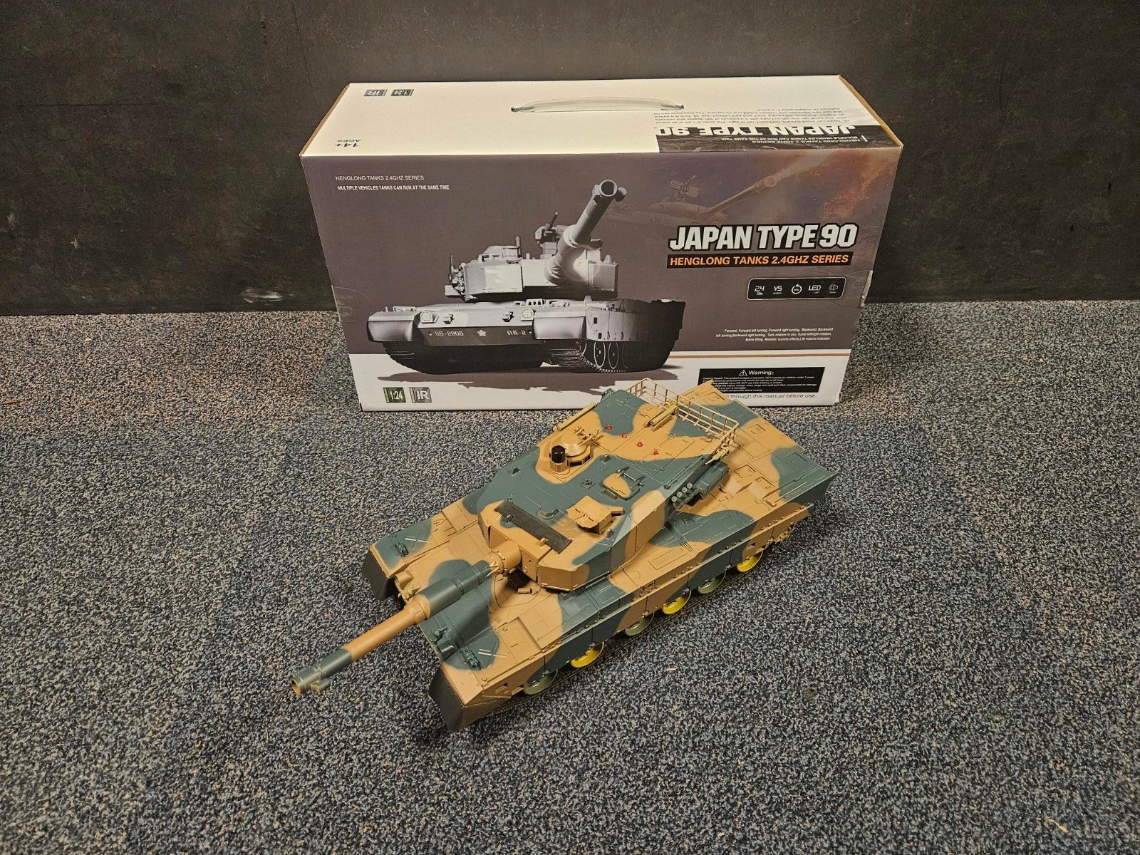 Tweedehands Torro 1/24 Type 90 afbeelding