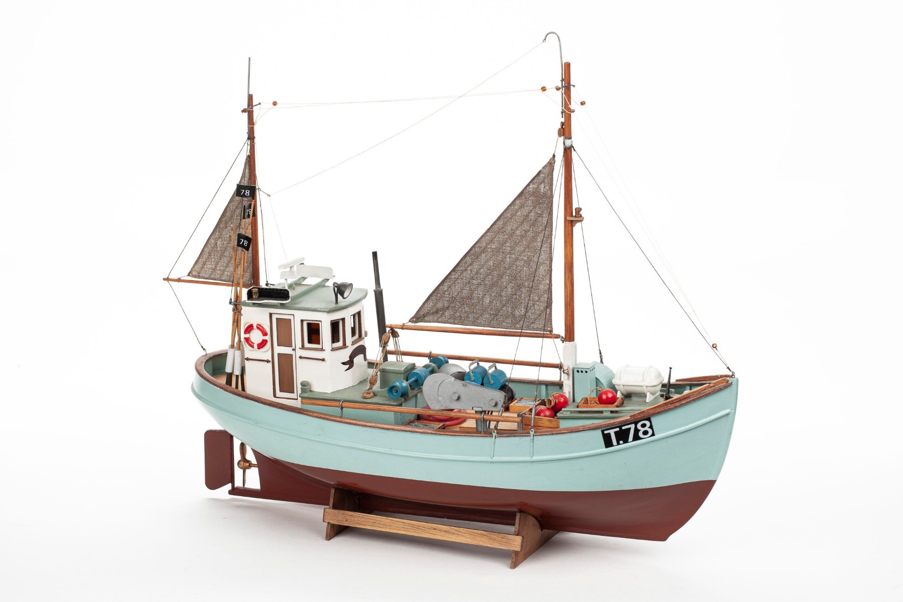 Billing Boats Norden/Havmagen Vissersboot 1:30