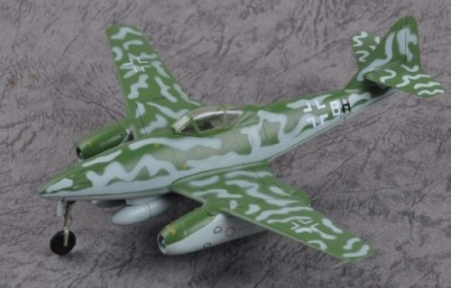 Trumpeter 1/72 Me262 A-2A B3