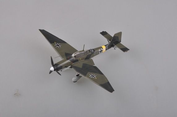 Trumpeter 1/72 Ju87d-1 Stg3 1943