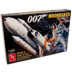 AMT 1/200 007 Moonraker Space Shuttle