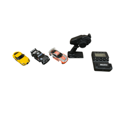 Tweedehands Kyosho Mini-Z met diverse accessoires en toebehoren