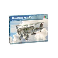 Italeri 1/48 Henschel Hs123