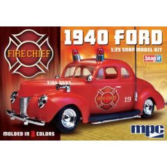 MPC 1940 Ford Fire Chief Super Snap 1/25