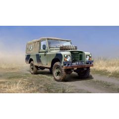 Italeri 1/35 Land Rover 109 LWB