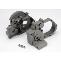 Gearbox halves (l&r) (grey) w/ idler gear shaft