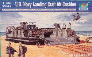 Trumpeter 1/144 Landing Craft Air Cushion (LCAC) afbeelding