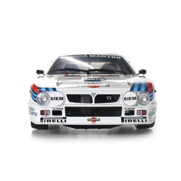 IXO Collection - 1/8 Lancia Rally 037