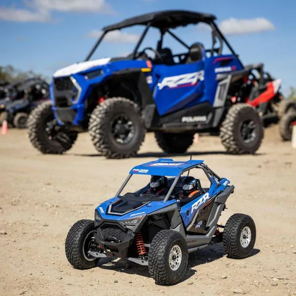 Losi 1/10 RZR Rey 4WD Brushless RTR - Polaris? TopRC!
