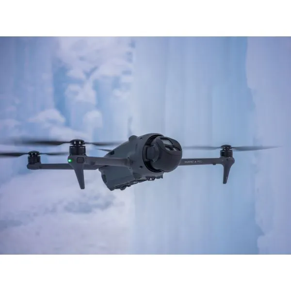 DJI Mavic 4 Pro parallelle oplaadhub